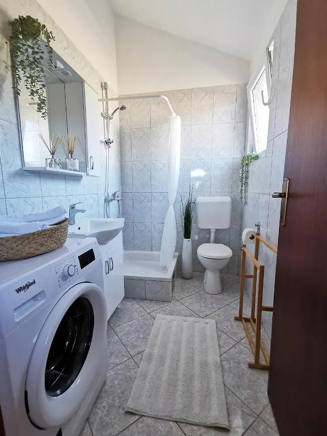 Apartments Rhopal Barbat na Rabu